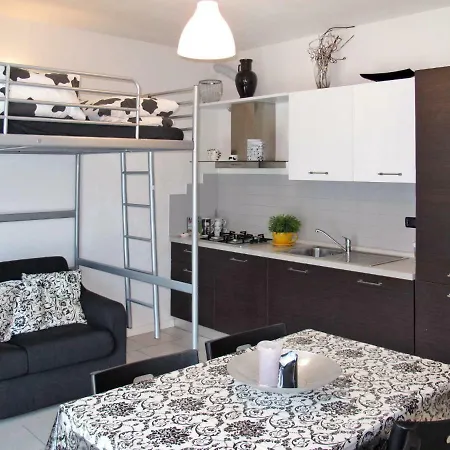 Locazione Turistica Casa Zia Vivina Apartment Sorico